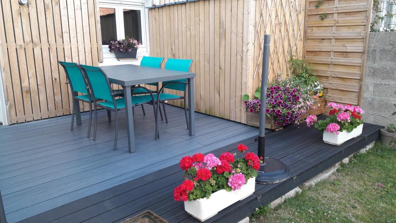 Gîte   Les Oyats   à 400 m de la plage Équihen-Plage Exterior foto